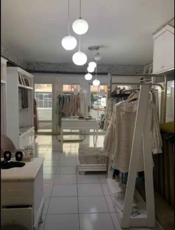 [RBT140] Dijual Ruko di Antapani Bandung Lokasi Stategis Kawasan Pertokoan Jalan Lebar Akses Parkir okey - Gambar 6