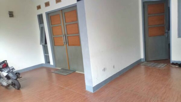 [RBT141] Jual Cepat Rumah di jl Cikampek Antapani Kota Bandung - Gambar 16
