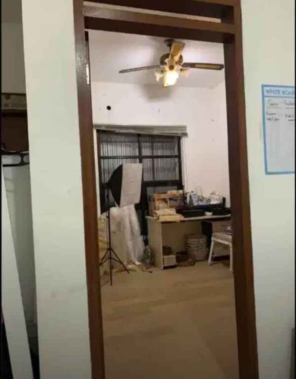 [RBT140] Dijual Ruko di Antapani Bandung Lokasi Stategis Kawasan Pertokoan Jalan Lebar Akses Parkir okey - Gambar 10