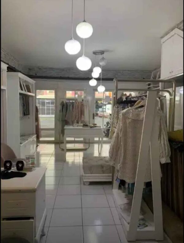[RBT140] Dijual Ruko di Antapani Bandung Lokasi Stategis Kawasan Pertokoan Jalan Lebar Akses Parkir okey - Gambar 12