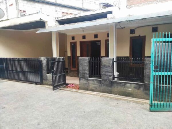 [RBT094] Dijual Cepat Rumah Second Lokasi Antapani Kidul Dekat Kiaracondong Siap Huni - Gambar 3