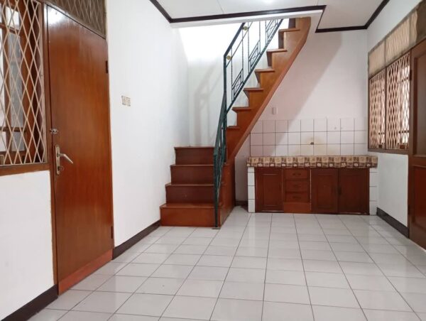 [RBT015] Dijual Rumah di Komplek Antapani - Gambar 5