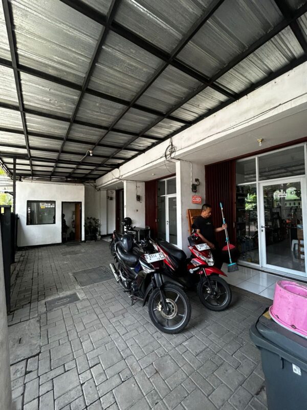 [RBT046] Dijual Tiga Ruko 3 Lantai di Antapani - Gambar 6