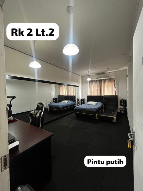 [RBT046] Dijual Tiga Ruko 3 Lantai di Antapani - Gambar 12