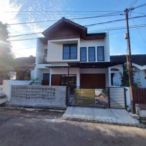 [RBT092] RUMAH CANTIK SIAP HUNI CLUSTER ANTAPANI BANDUNG