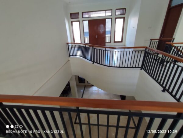 [RBT095] Di Jual Rumah Mewah Siap Huni 2 Lantai di Antapani Kota Bandung - Gambar 10