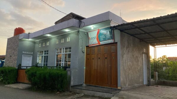 [RBT061] Dijual Rumah di Rancaekek Belakang KCIC Pinggir Jalan
