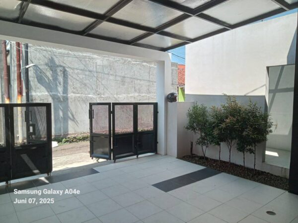 [RBT111] DI JUAL RUMAH SIAP HUNI DI CIBIRU - Gambar 2