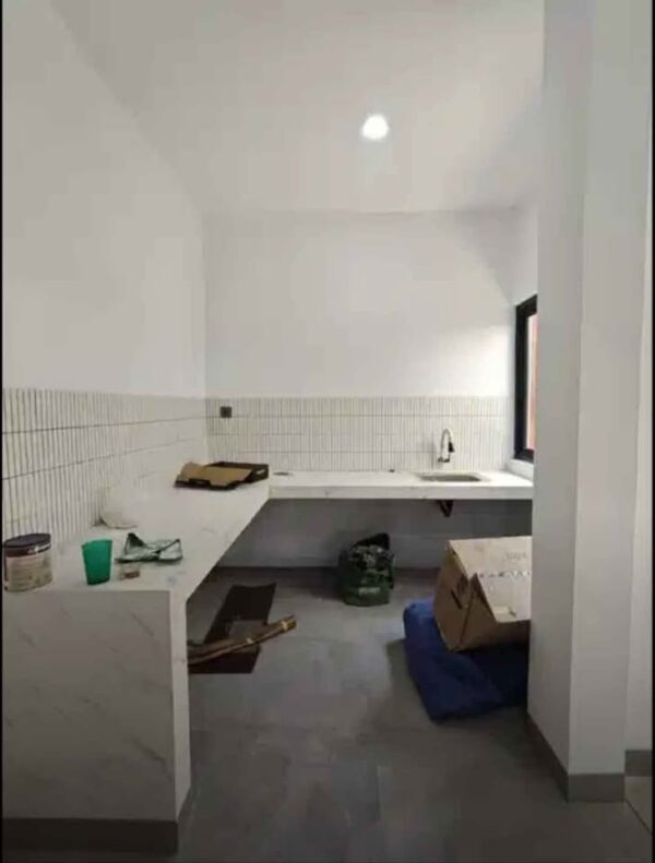 [RBT133] Jual Rumah BARU TROPICAL Desain di Antapani kota Bandung harga MENARIK - Gambar 4