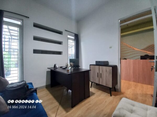 [RBT032] Rumah 2 Lantai Minimalis Di Setra Dago Antapani Bandung - Gambar 12
