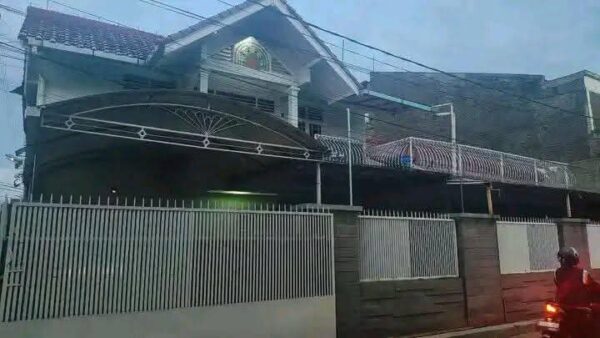 [RBT139] DIJUAL Rumah 2 Lantai Antapani Siap Huni Akses Jalan Besar