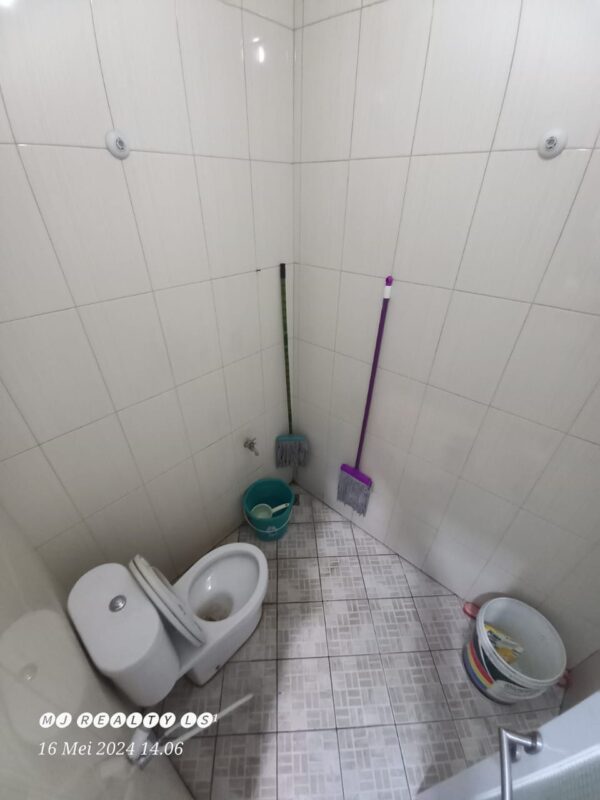 [RBT032] Rumah 2 Lantai Minimalis Di Setra Dago Antapani Bandung - Gambar 17