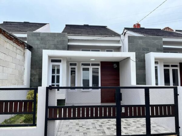 [RBT115] DI JUAL RUMAH BARU SATU LANTAI LOKASI DI CIBIRU