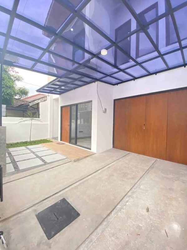 [RBT102] Dijual Rumah Baru Modern Tropis di Antapani 2 Lantai Dengan Konsep Open Space - Gambar 7