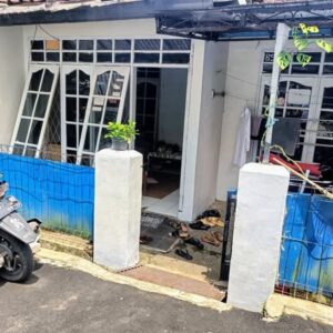 [RBT052] Dijual Rumah di Komplek Girimande Mandalajati