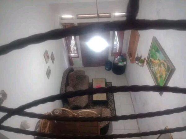 [RBT014] Dijual Cepat Rumah Siap Huni Masuk Mobil di Komplek Permata Biru Cibiru - Gambar 8