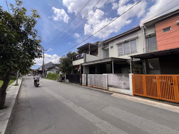 [RBT082] Dijual Cepat Rumah Di Pinggir Jalan - Gambar 3