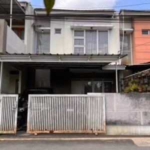 [RBT082] Dijual Cepat Rumah Di Pinggir Jalan