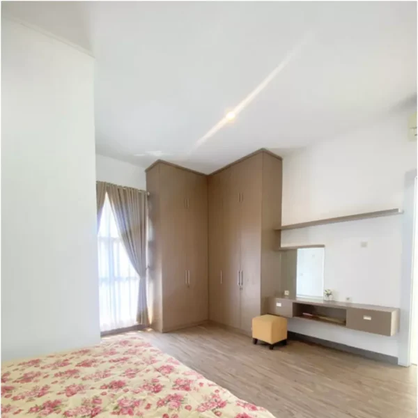 [RBT067] Dijual Rumah Mainroad Sayap Antapani Hook Dekat Borma Griya Antapani - Gambar 9