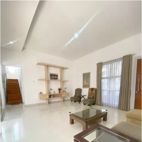 [RBT067] Dijual Rumah Mainroad Sayap Antapani Hook Dekat Borma Griya Antapani - Gambar 10