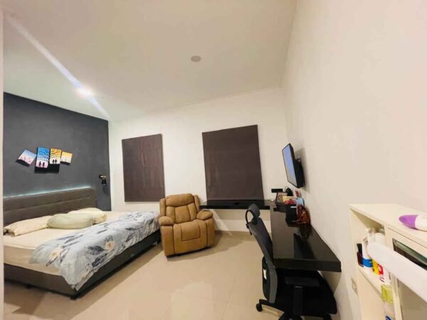 [RBT457] Jual Rumah Cluster Cantik Full Furnished di the Green Padasuka Cimenyan - Gambar 2