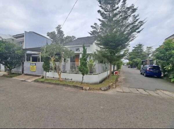[RBT503] Dijual Rumah Posisi Hook di Bumi Adipura Gedebage - Gambar 7