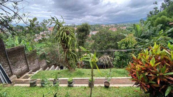 [RBT351] Rumah Luas FULL Furnished Bangunan Terawat di Villa Bandung Indah Cileunyi - Gambar 2