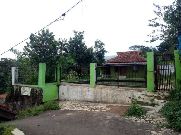 [RBT293] Jual Tanah Berikut Rumah Pondok Berikut Kolam Pemancingan dengan View Kota Bandung