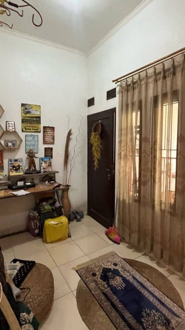 [RBT395] Dijual Cepat Rumah Murah 3 Lantai Sayap Bojongsoang, Ciganitri - Gambar 2