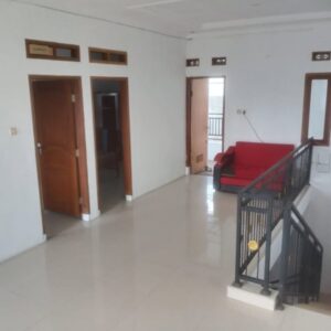 [RBT572] Rumah Second Luas di Jatihandap