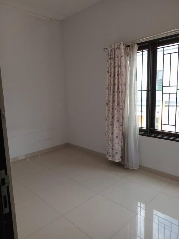 [RBT370] Dijual Rumah Pinggir Jalan Jatihandap Bandung hanya 700 meter ke Terminal Cicaheum - Gambar 3