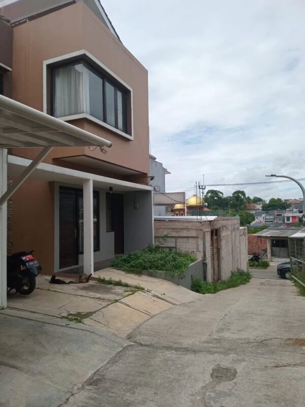 [RBT370] Dijual Rumah Pinggir Jalan Jatihandap Bandung hanya 700 meter ke Terminal Cicaheum - Gambar 4