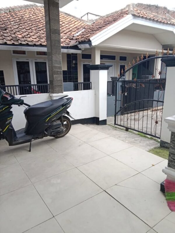 [RBT208] Dijual Rumah 2 Lantai di Gedebage, Bandung Timur - Gambar 5