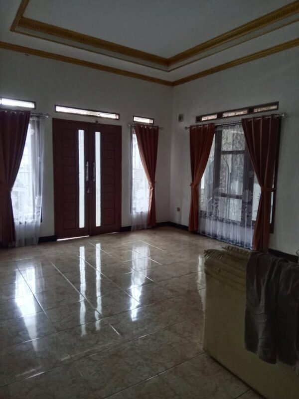 [RBT208] Dijual Rumah 2 Lantai di Gedebage, Bandung Timur - Gambar 9