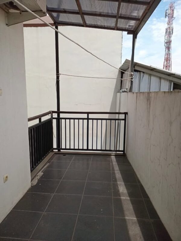 [RBT370] Dijual Rumah Pinggir Jalan Jatihandap Bandung hanya 700 meter ke Terminal Cicaheum - Gambar 7