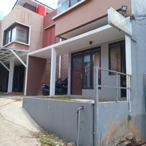 [RBT370] Dijual Rumah Pinggir Jalan Jatihandap Bandung hanya 700 meter ke Terminal Cicaheum