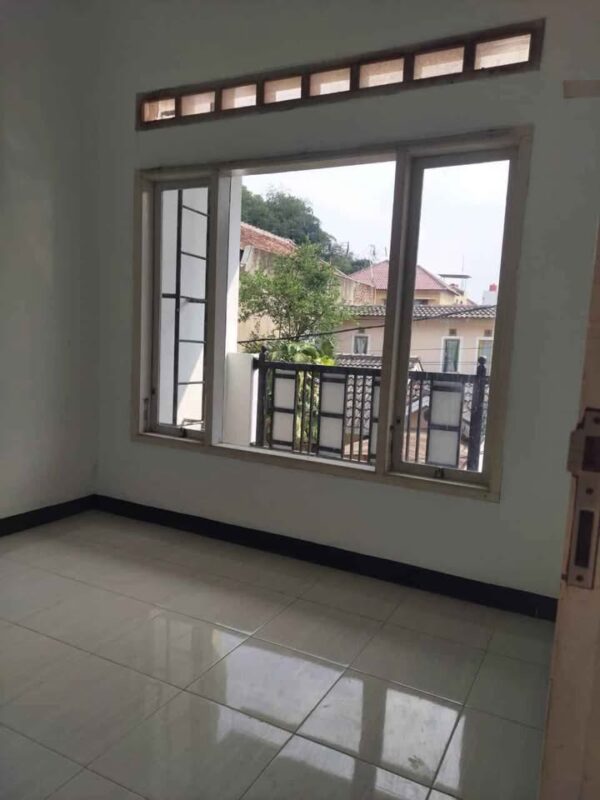 [RBT375] Jual Rumah Daerah Cicaheum Bandung - Gambar 3