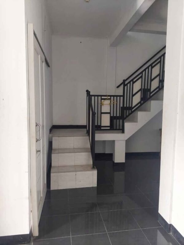 [RBT375] Jual Rumah Daerah Cicaheum Bandung - Gambar 7