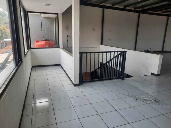 [RBT438] Dijual Cepat Ruko Mainroad di Ujungberung Cocok Buat Toko atau Gudang - Gambar 2