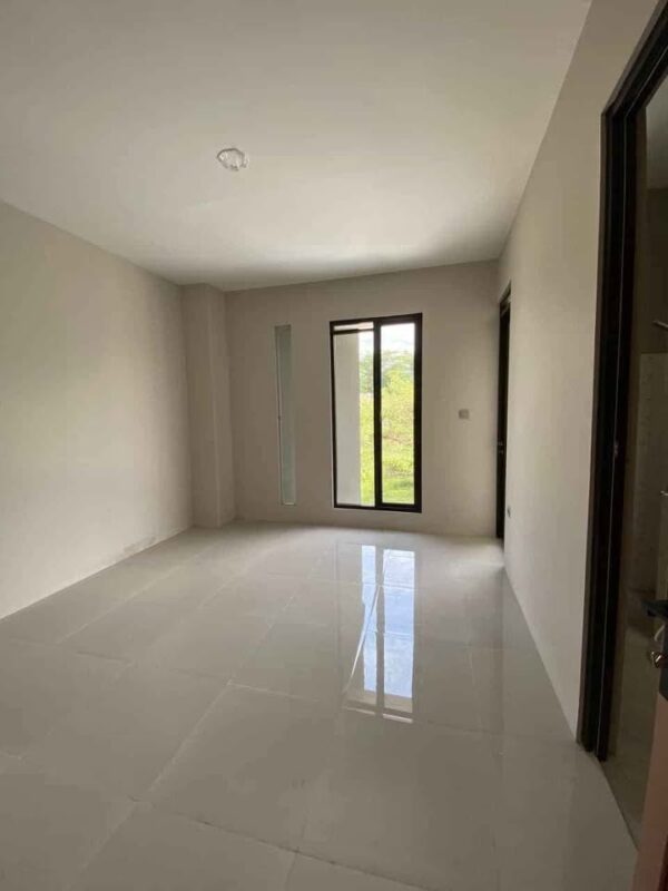 [RBT246] RUMAH BARU SIAP HUNI CISARANTEN ARCAMANIK BANDUNG - Gambar 3