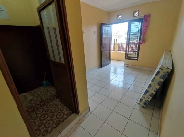 [RBT599] DI JUAL CEPAT KOST-KOSAN PUTRI EXCLUSIVE FULL ISI LOKASI MANISI CIBIRU KOTAMADYA BANDUNG - Gambar 2