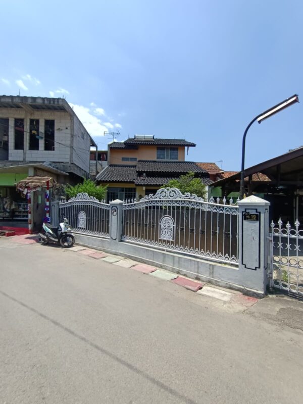 [RBT197] Dijual Cepat Rumah dibawah Harga Pasar - Gambar 12