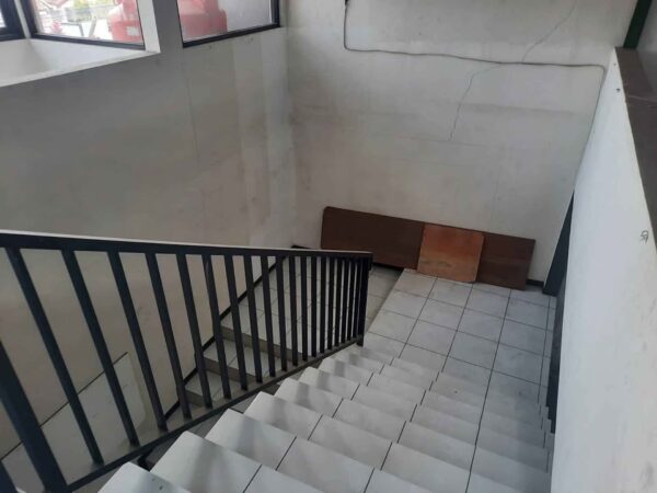 [RBT438] Dijual Cepat Ruko Mainroad di Ujungberung Cocok Buat Toko atau Gudang - Gambar 3