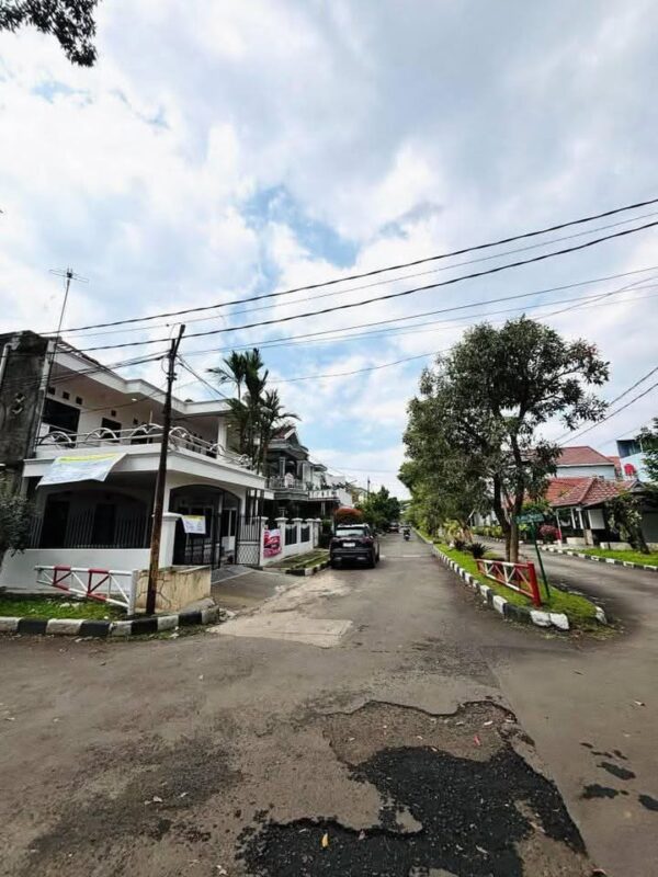 [RBT267] Dijual Rumah Siap Huni dalam Komplek Aria Graha Regency - Gambar 4