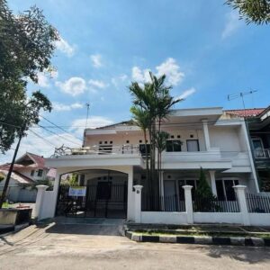 [RBT267] Dijual Rumah Siap Huni dalam Komplek Aria Graha Regency