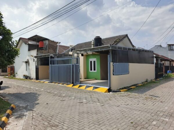 [RBT412] Dijual Rumah di Komplek Riung Duta Rancasari