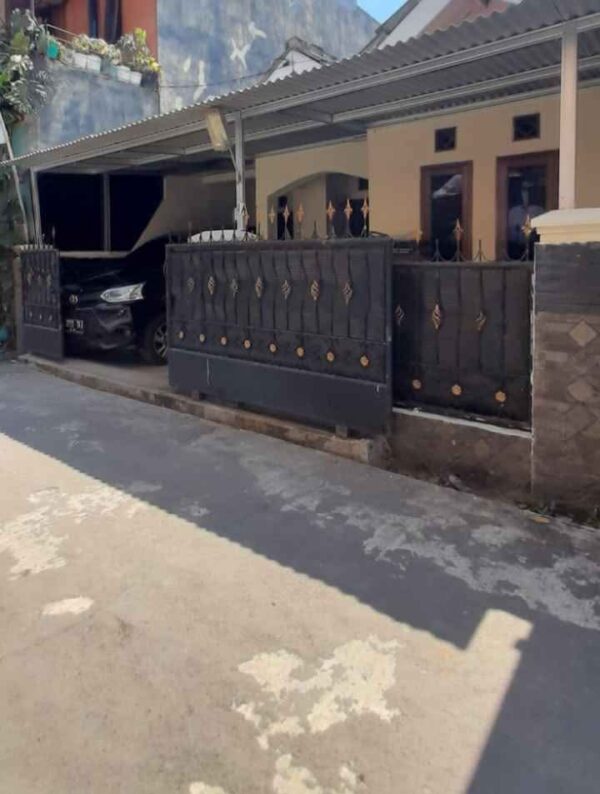 [RBT591] Rumah Dijual Murah Komplek Permata Biru Cibiru Bandung Timur