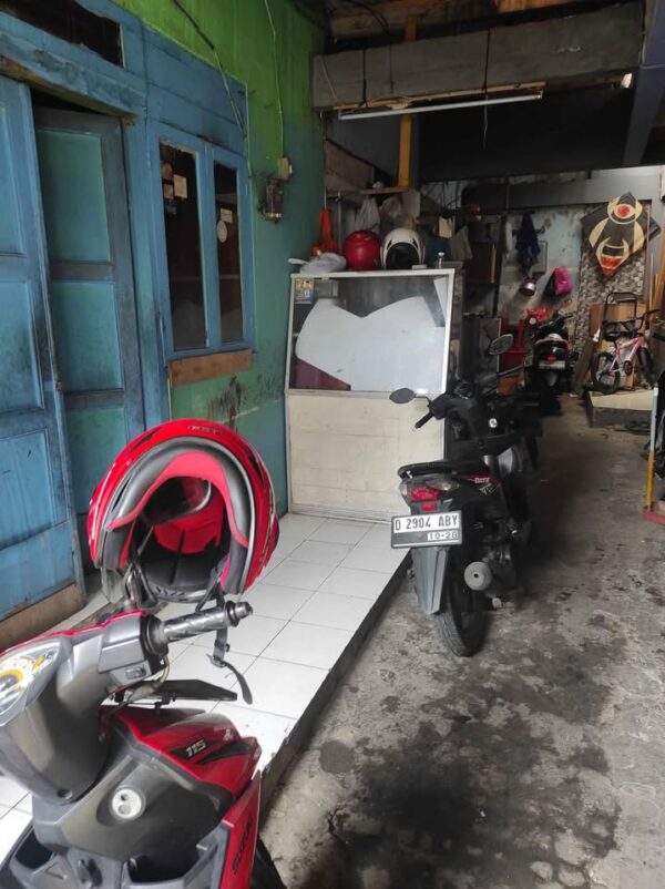 [RBT558] Dijual Cepat Mendesak Kontrakan / Kost Kostan Aktif Isi Penuh 6 Kamar Kos Kosan Kiaracondong - Gambar 3