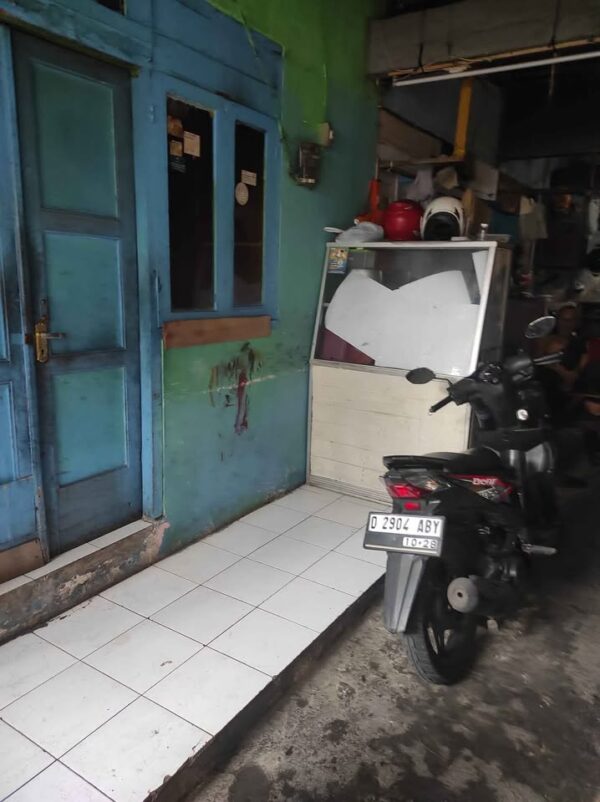 [RBT558] Dijual Cepat Mendesak Kontrakan / Kost Kostan Aktif Isi Penuh 6 Kamar Kos Kosan Kiaracondong - Gambar 4