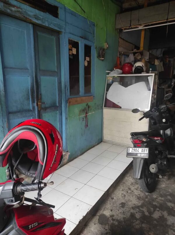 [RBT558] Dijual Cepat Mendesak Kontrakan / Kost Kostan Aktif Isi Penuh 6 Kamar Kos Kosan Kiaracondong - Gambar 6
